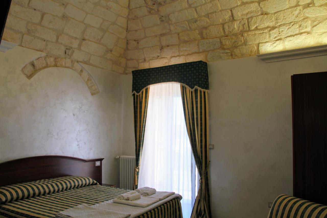 Rooms Dimora Arco - Affitti Brevi Italia Монте-Сант'Анджело Экстерьер фото