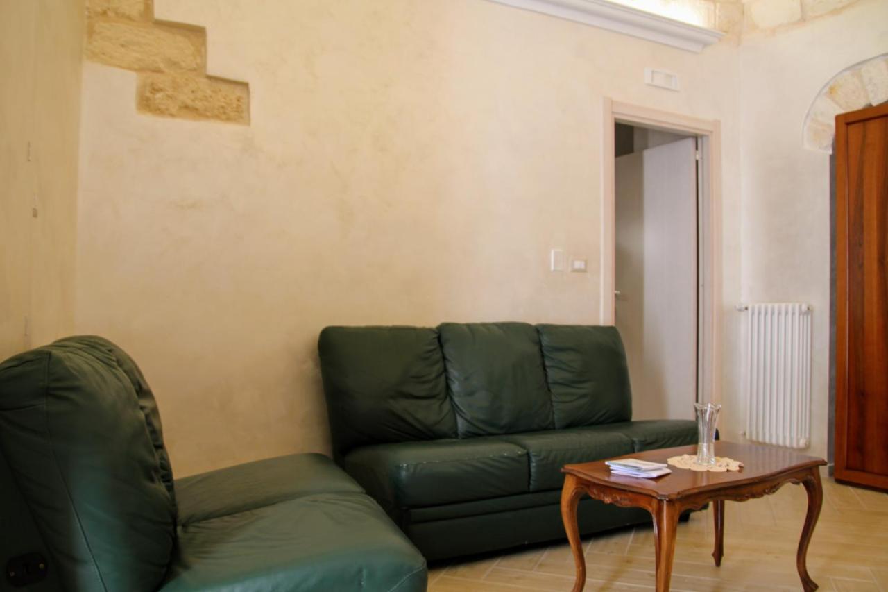 Rooms Dimora Arco - Affitti Brevi Italia Монте-Сант'Анджело Экстерьер фото