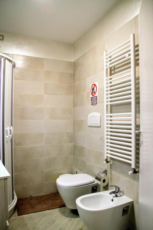 Rooms Dimora Arco - Affitti Brevi Italia Монте-Сант'Анджело Экстерьер фото